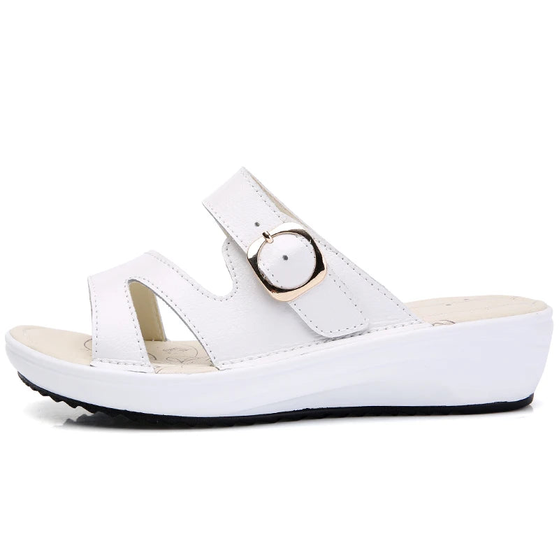 YAERNI2021 Summer women flat sandals Shoes black white beach slippers round toe comfortable sandals flip flops female shoes 859